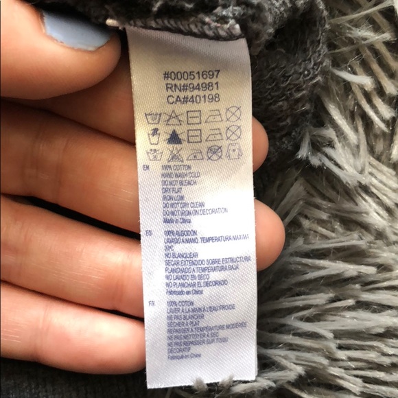 Sweater - Picture 7 of 7